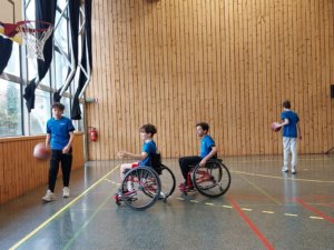 Journée de sensibilisation aux handisports avec Val d'Ozon handisports du 10/01/2026